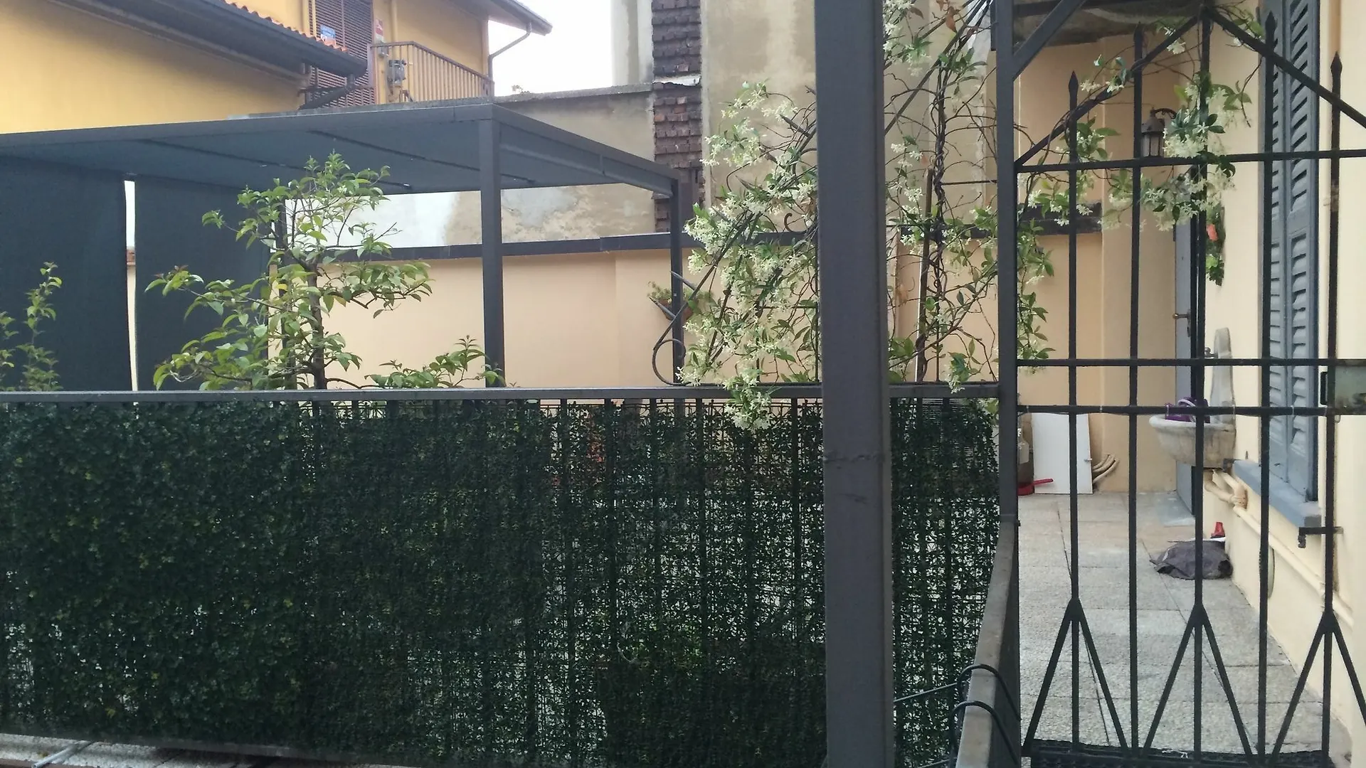 Kibilu - Via Confalonieri Milan Italy